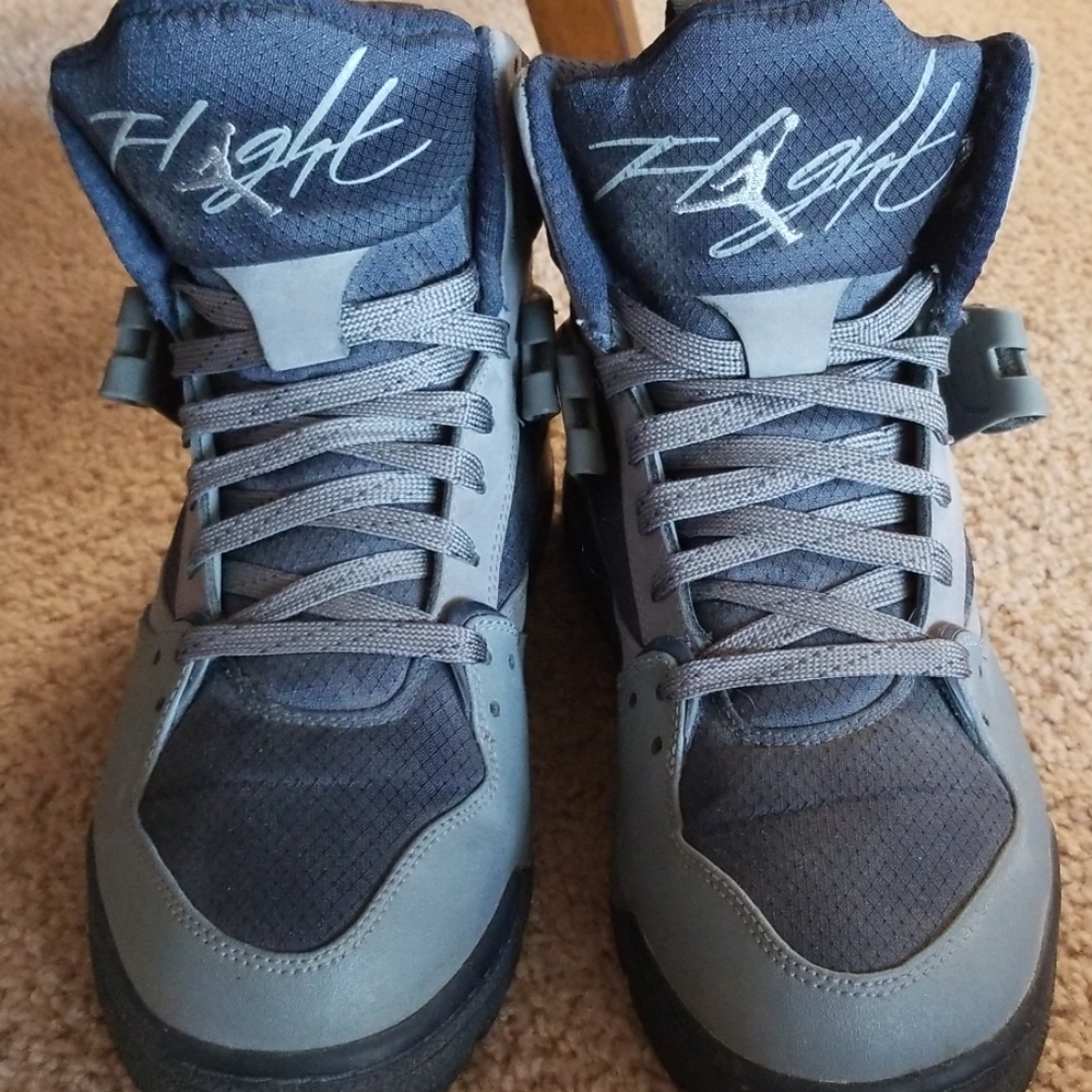 Jordan Sneakers